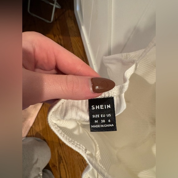 SHEIN White Bodysuit Size Medium - Picture 3 of 3